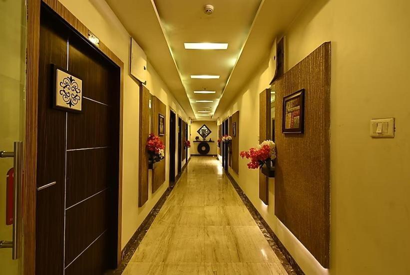 Hotel I.P. Palace 勒克瑙 外观 照片