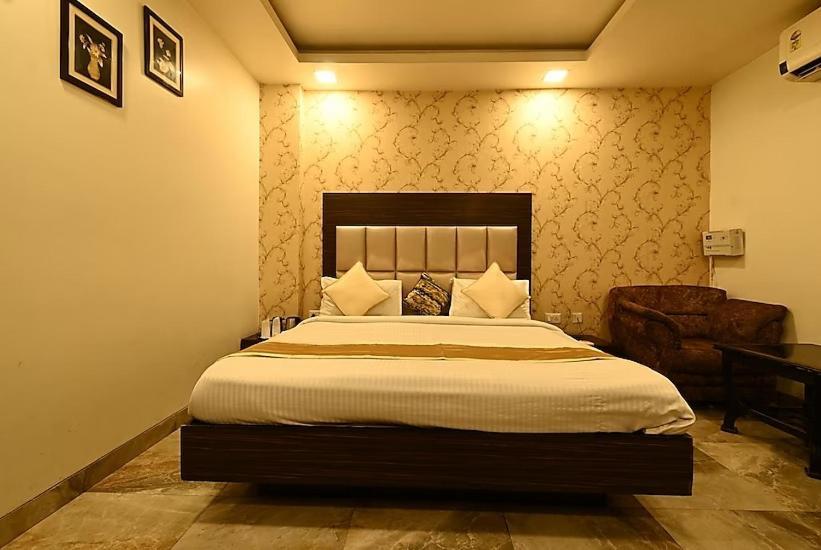 Hotel I.P. Palace 勒克瑙 外观 照片